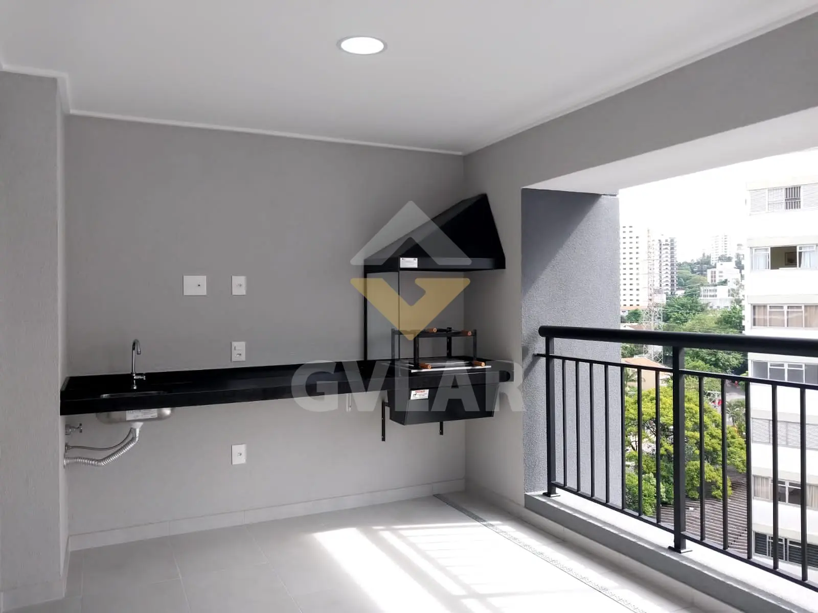 APARTAMENTO DE ALTO PADÃO - 3 SUÍTES COM LAZER
